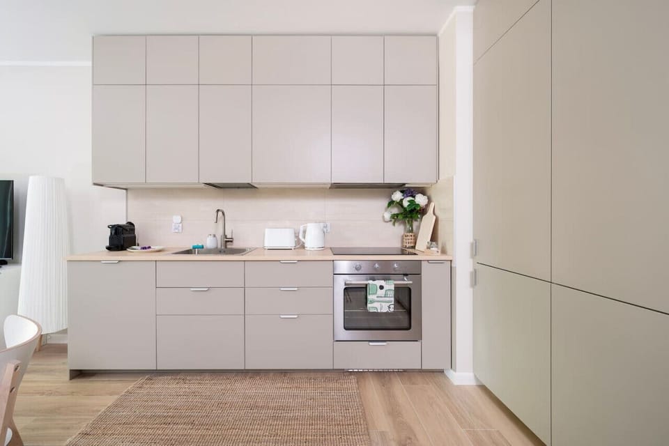 Fully Equipped Kitchen | Book Now with RENTUJEMY