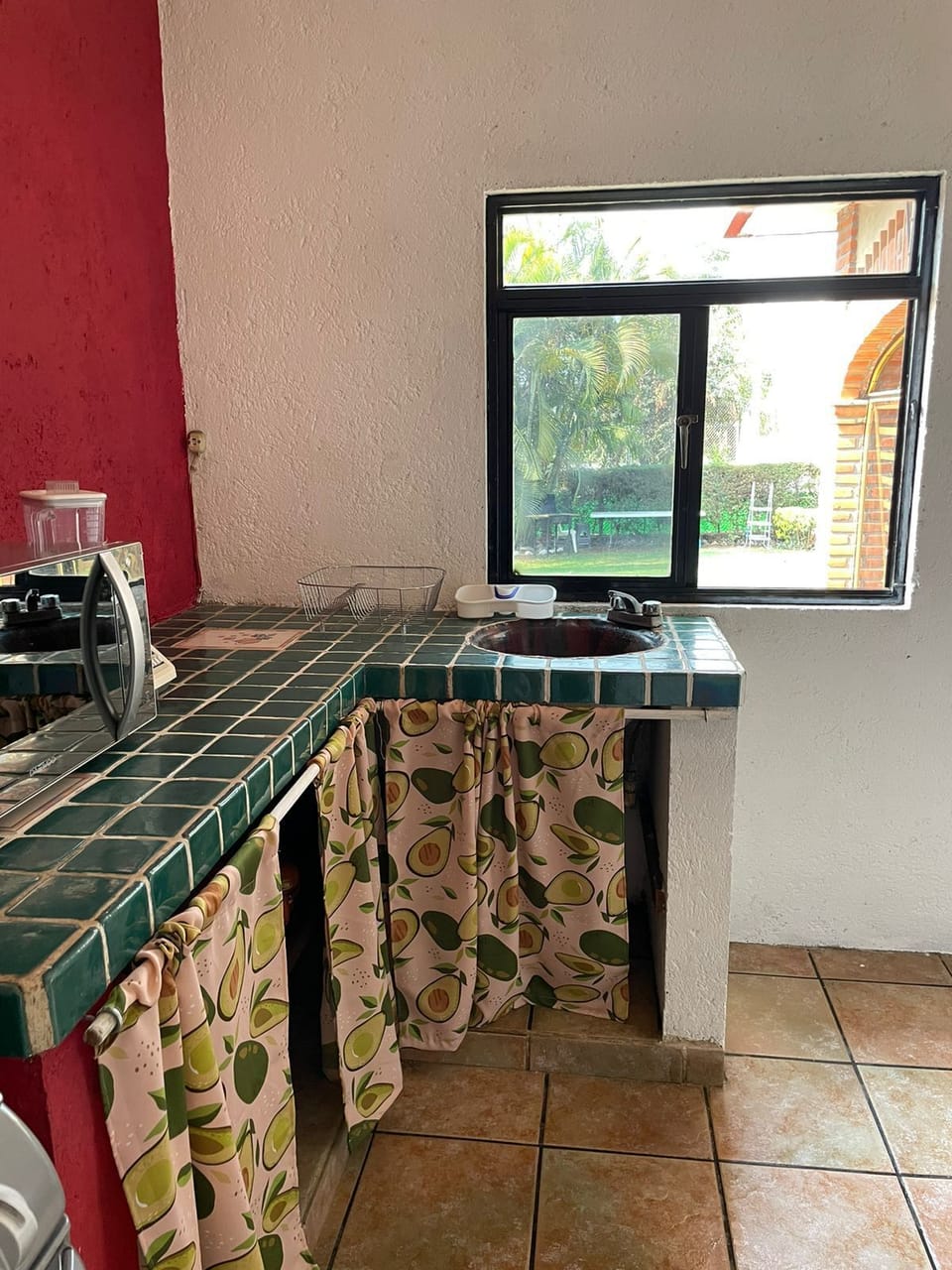 Shared fridge, shared microwave