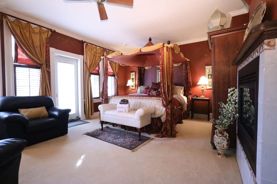 Superior Room, Patio, River View | Pillowtop beds, iron/ironing board, free WiFi
