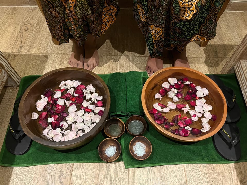 Body treatments, aromatherapy, body scrubs, facials, reflexology