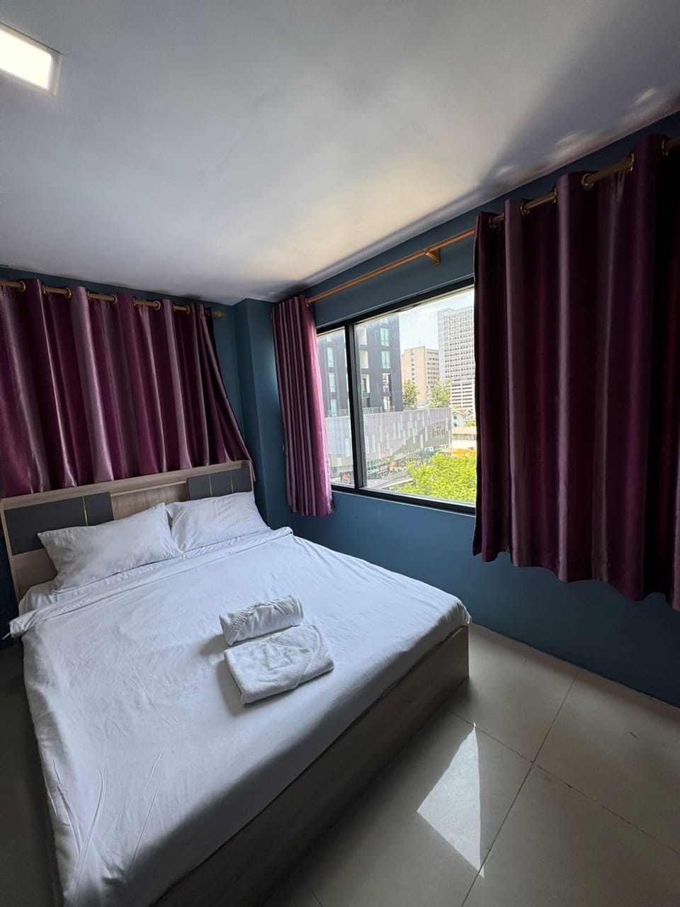 Double Room Single Use | Free WiFi