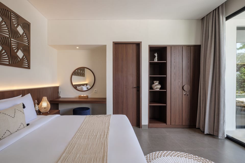 Grand Villa, 4 Bedrooms, Pool View | 4 bedrooms, in-room safe, desk, laptop workspace