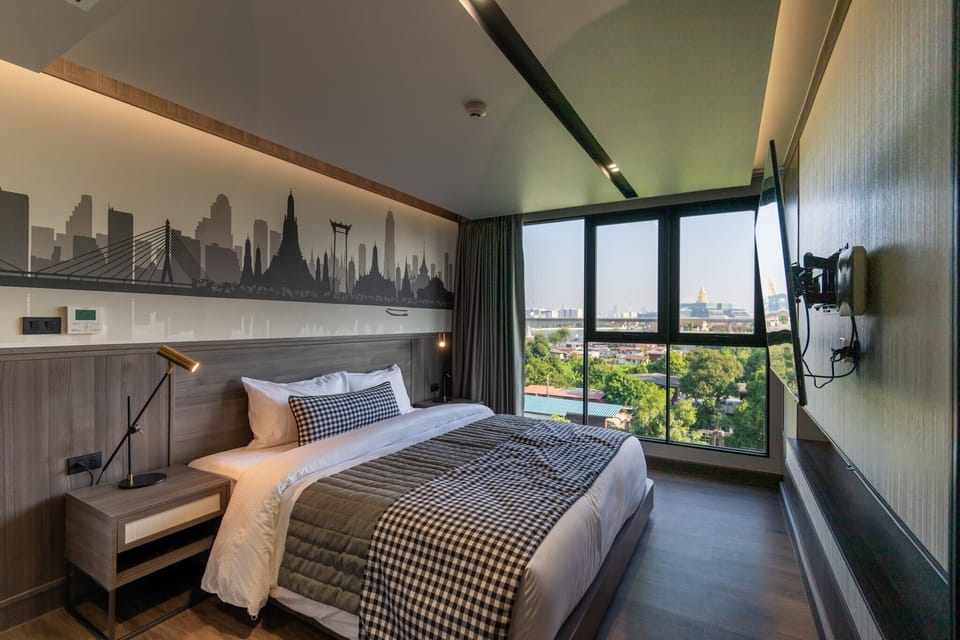 Executive Double Room | In-room safe, free WiFi, bed sheets