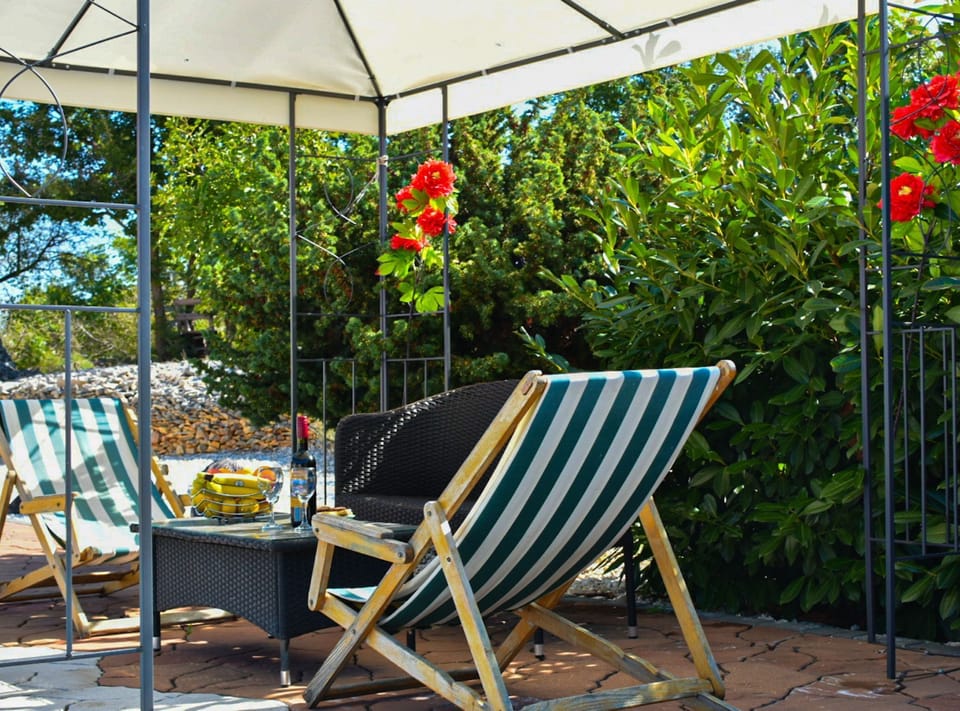 Villa (Two bedroom) | Lounge