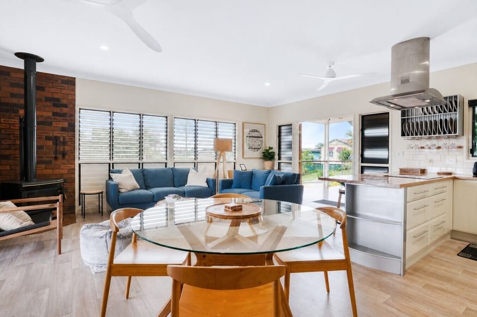 Living room 2
