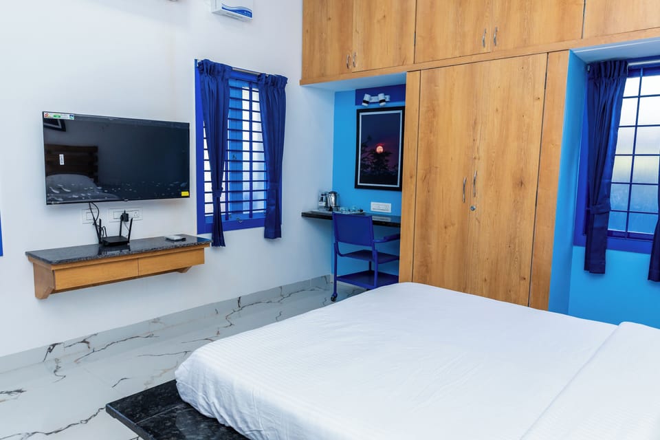Deluxe Double Room | Soundproofing