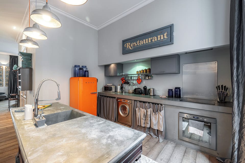 Private kitchen