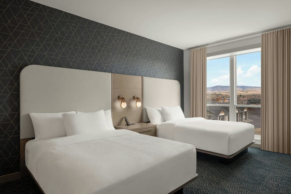 In-room safe, desk, laptop workspace, blackout drapes