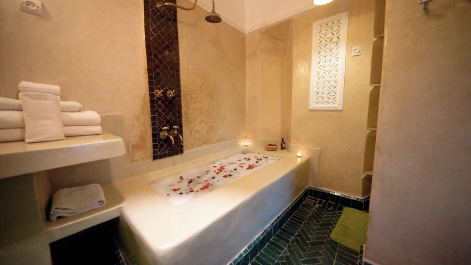 Riad Chambres d'Amis Bed and Breakfast in Marrakesh
