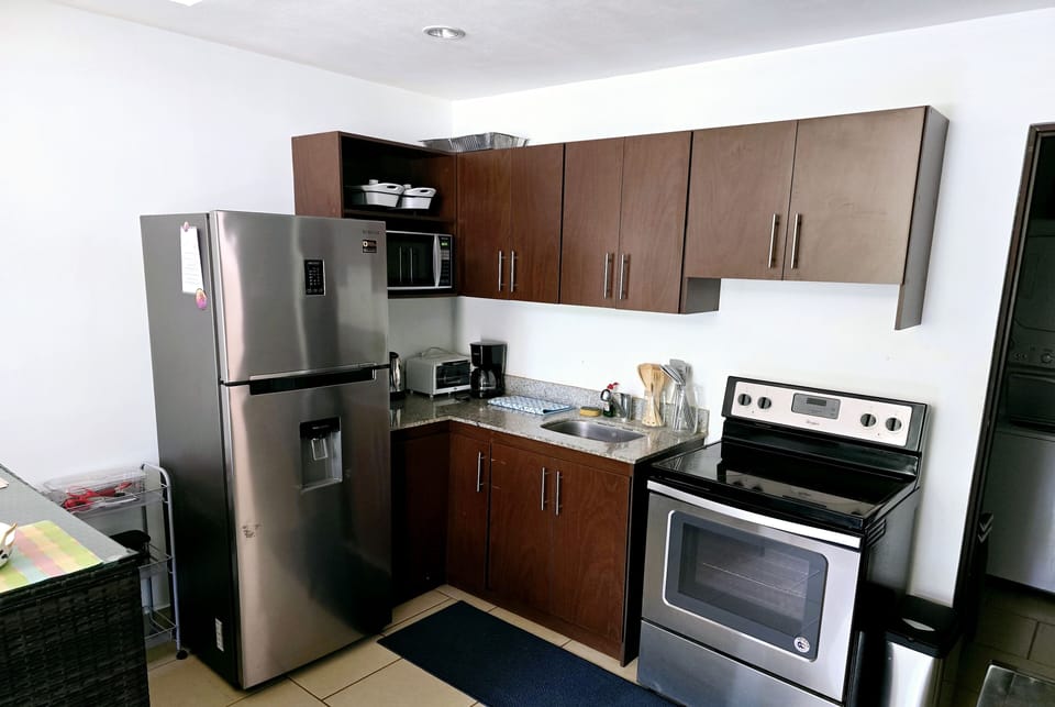 Fully equipped kitchen
