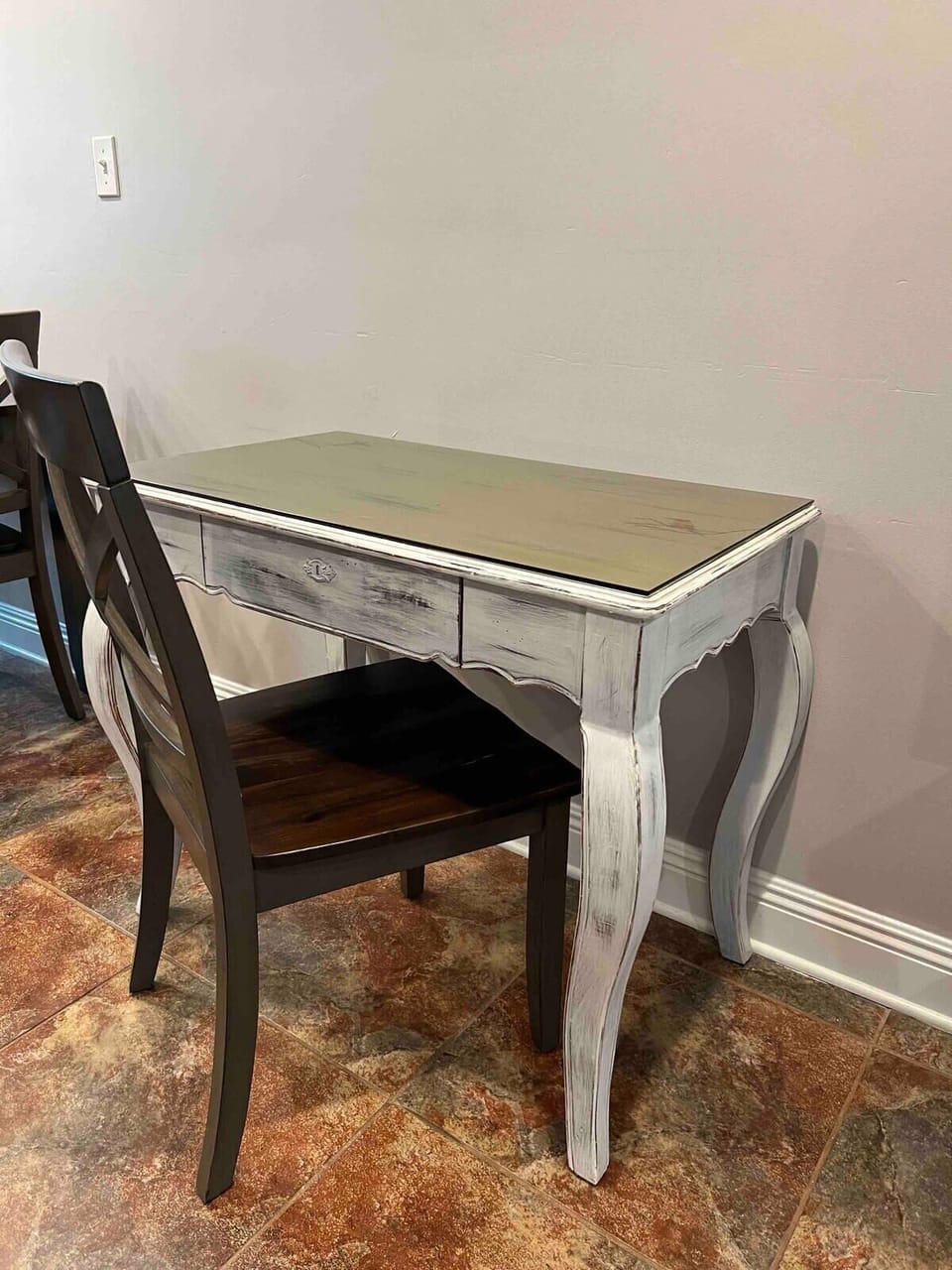There is a work desk if you want to work from home