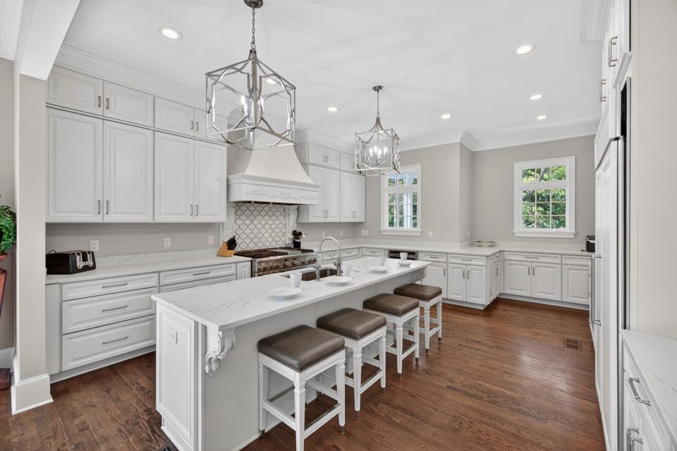 Fully Equipped, Modern Kitchen