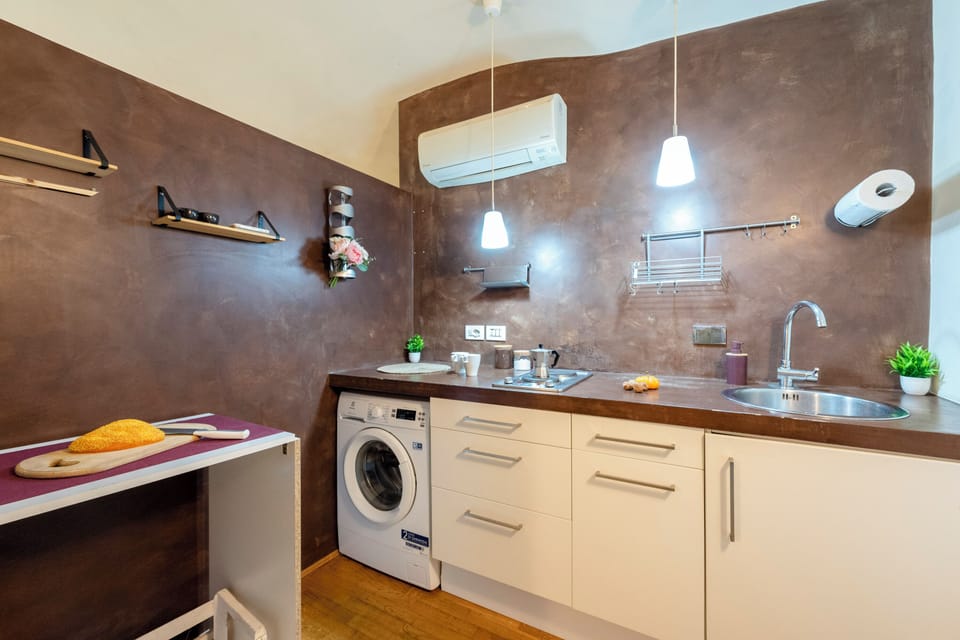 Kitchenette