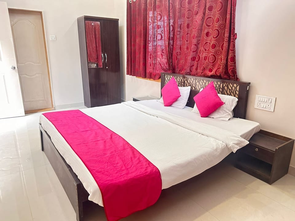 Deluxe Room | Free WiFi