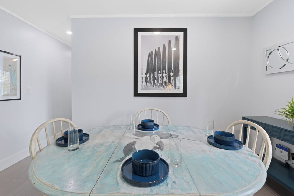 Perfect dining area.