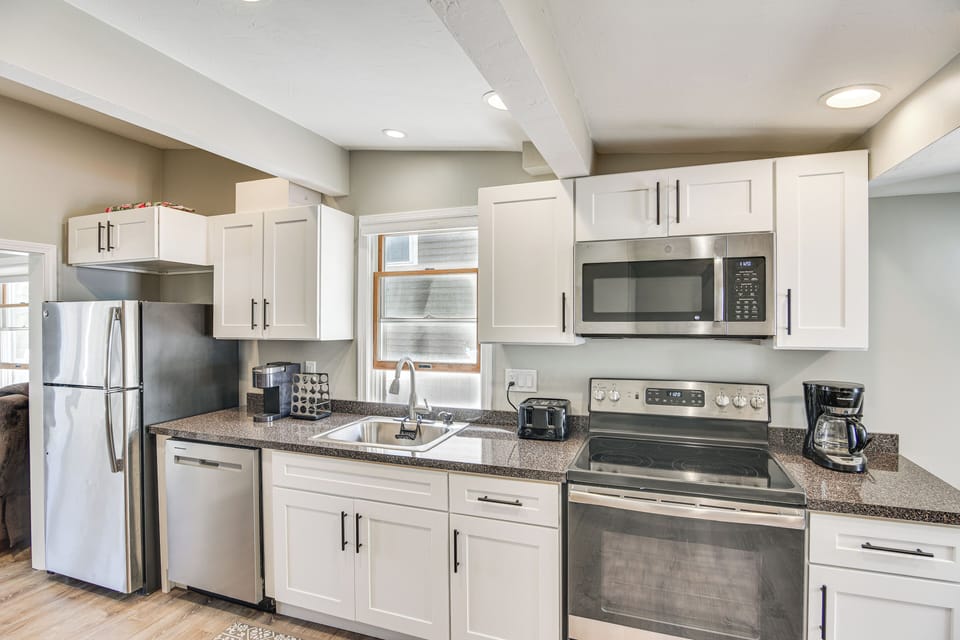Cottage (2 Bedrooms) | Interior
