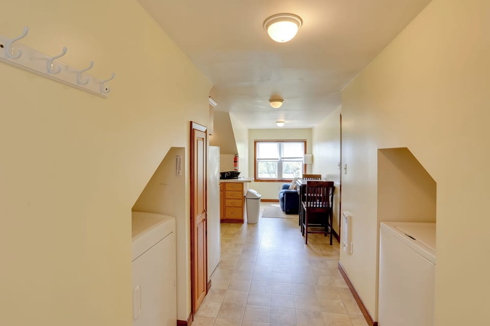 Apartment (1 Bedroom) | Interior