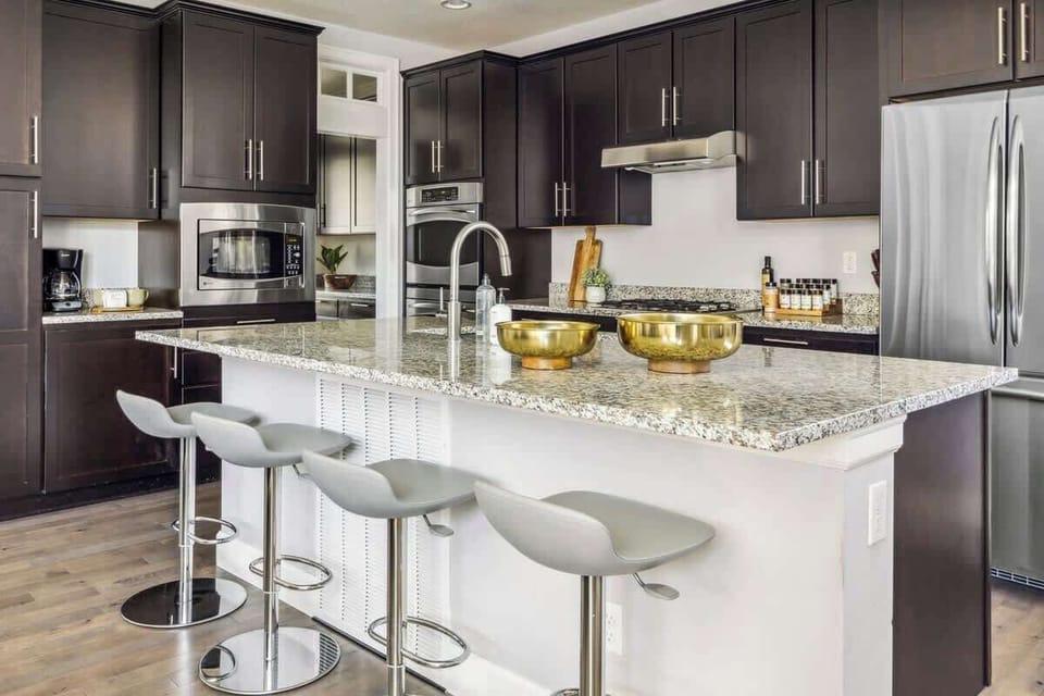 Kitchen island with bar seating