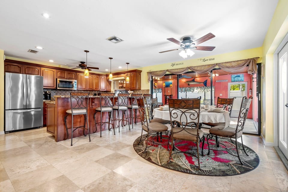  This layout is perfect for families looking to spend quality time together