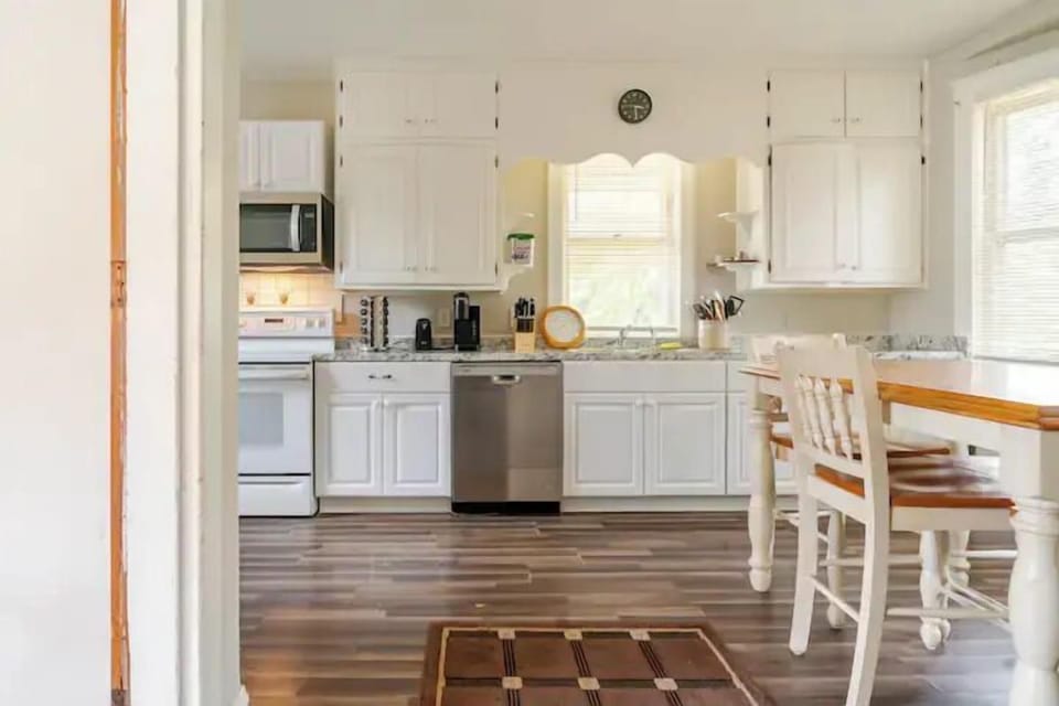 Modern, remodeled kitchen has everything you need for culinary adventures and great meals!