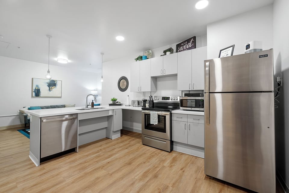 Sleek Kitchen Amenity for an enjoyable stay with Airriva