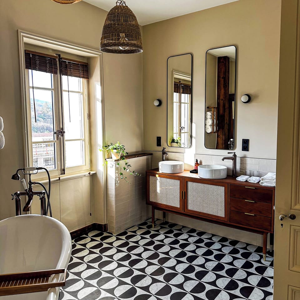 Premium Double Room | Bathroom | Separate tub and shower, hair dryer, towels, soap