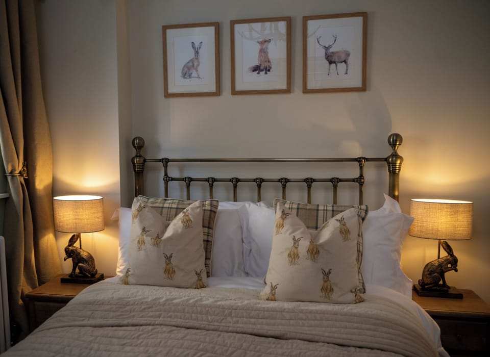 Cottage | 1 bedroom, iron/ironing board, free WiFi, bed sheets