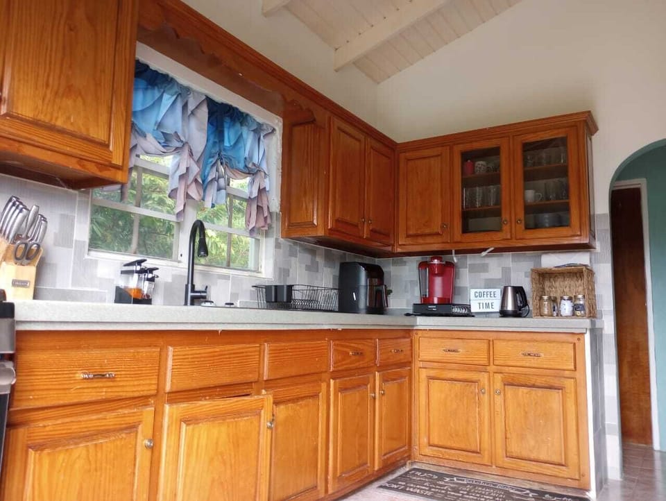 Kitchen View 