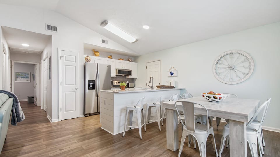 The open concept makes the total living space very comfortable and spacious.
