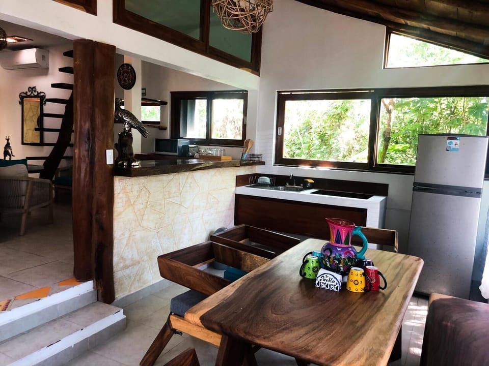 Family Apartment | In-room safe, iron/ironing board, WiFi (free)