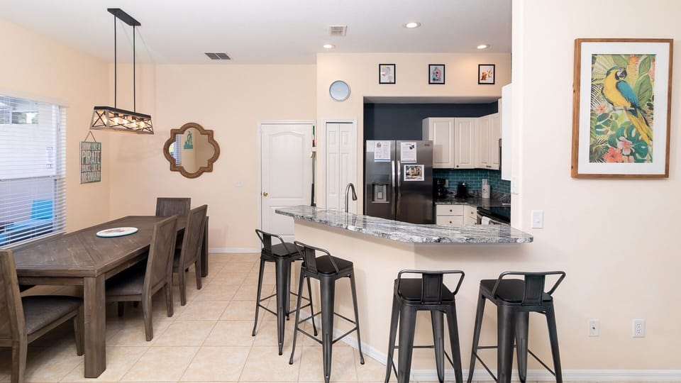 kitchen, has dishwasher and full-size appliances 
