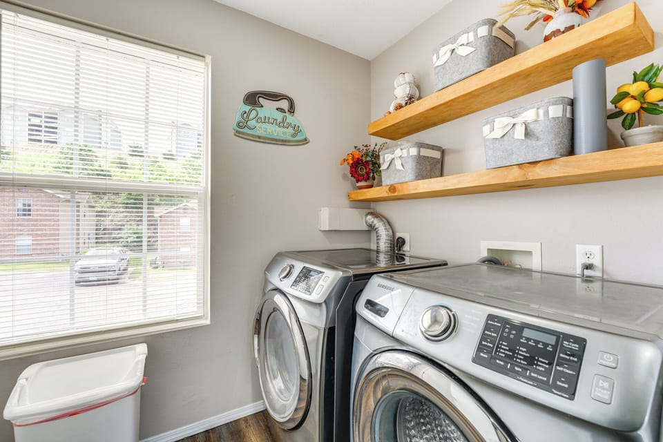 Washer & Dryer