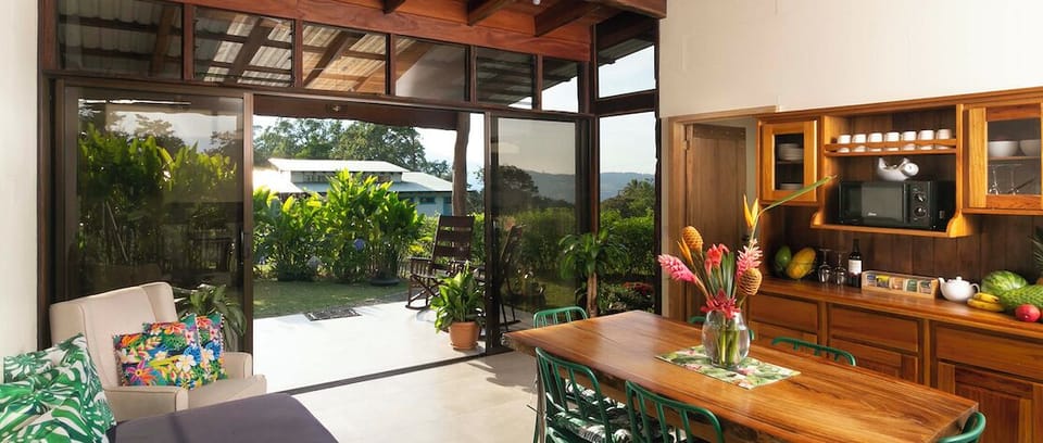 Family Cottage, Kitchen, Garden View | Living area