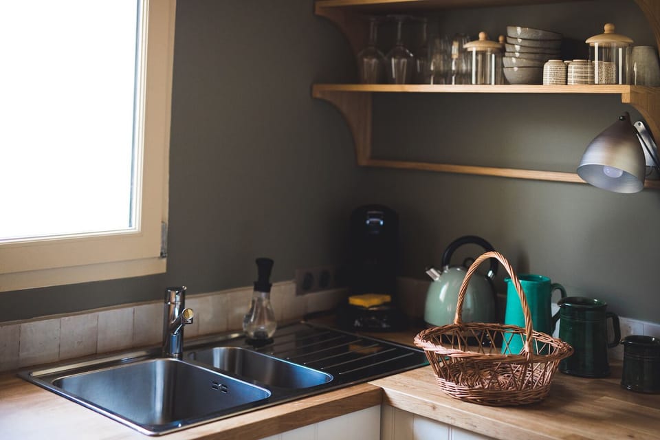 Premium House, 2 Bedrooms, Garden View | Private kitchen | Electric kettle