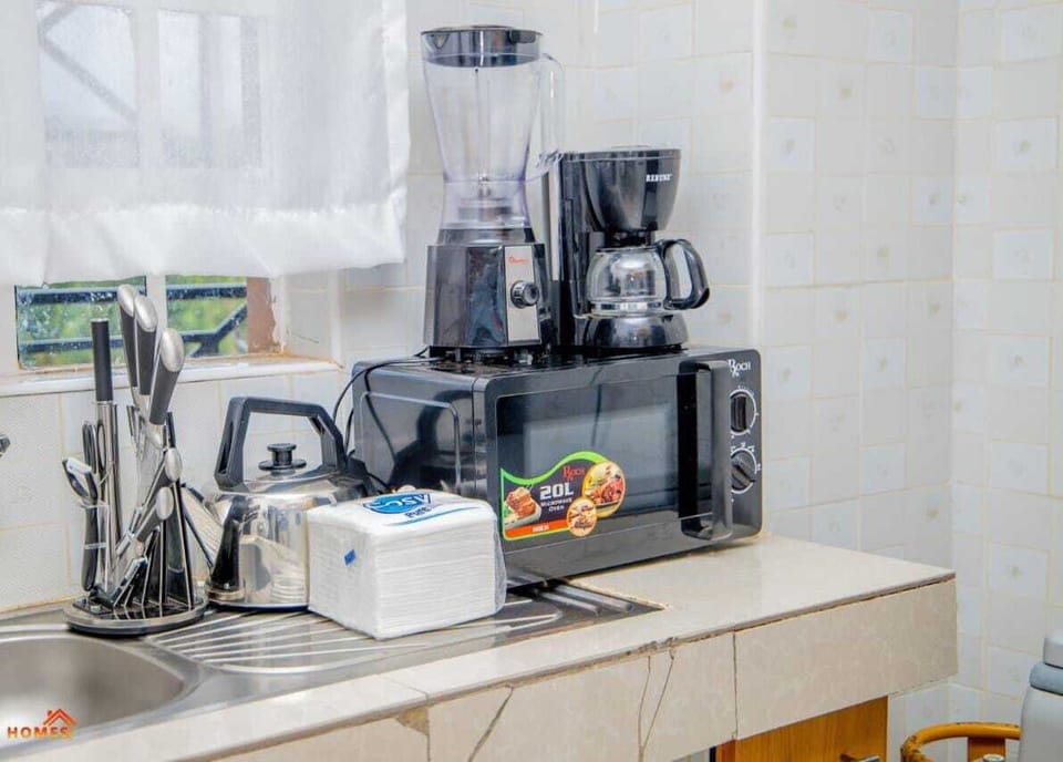Comfort Apartment, City View | Private kitchen
