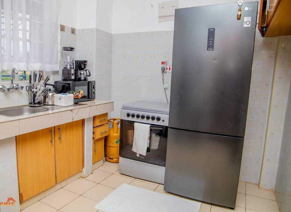 Comfort Apartment, City View | Private kitchen