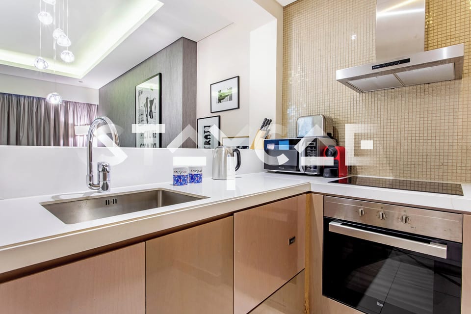 Basic Apartment | Private kitchen | Electric kettle