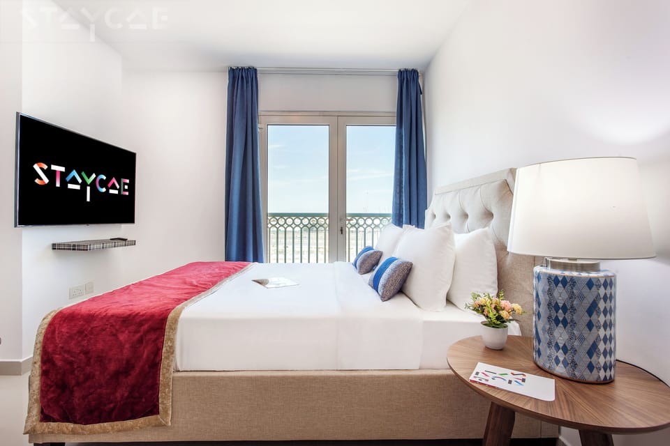 1 Bedroom Apartment | Down comforters, desk, free WiFi, bed sheets