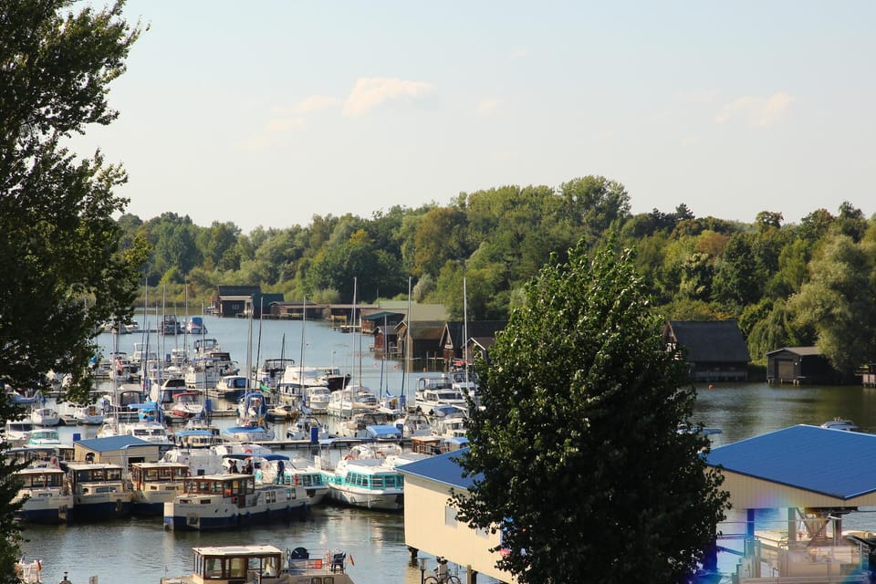 Marina