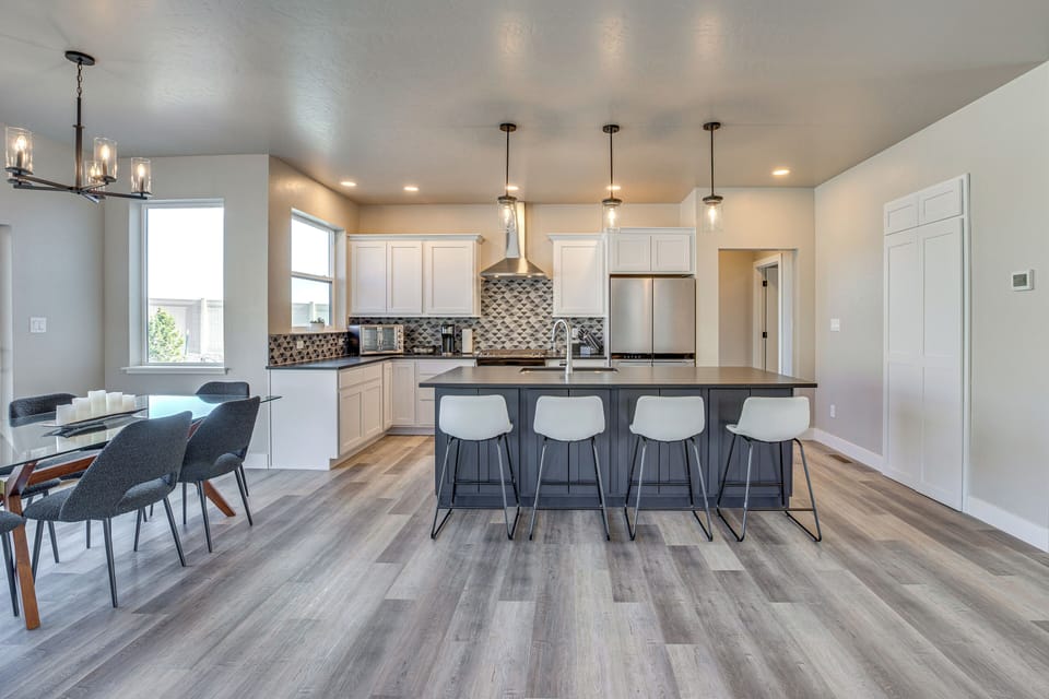 House (3 Bedrooms) | Interior