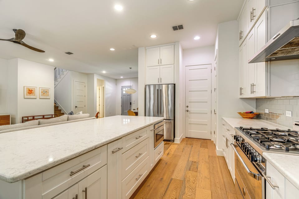 House (4 Bedrooms) | Interior