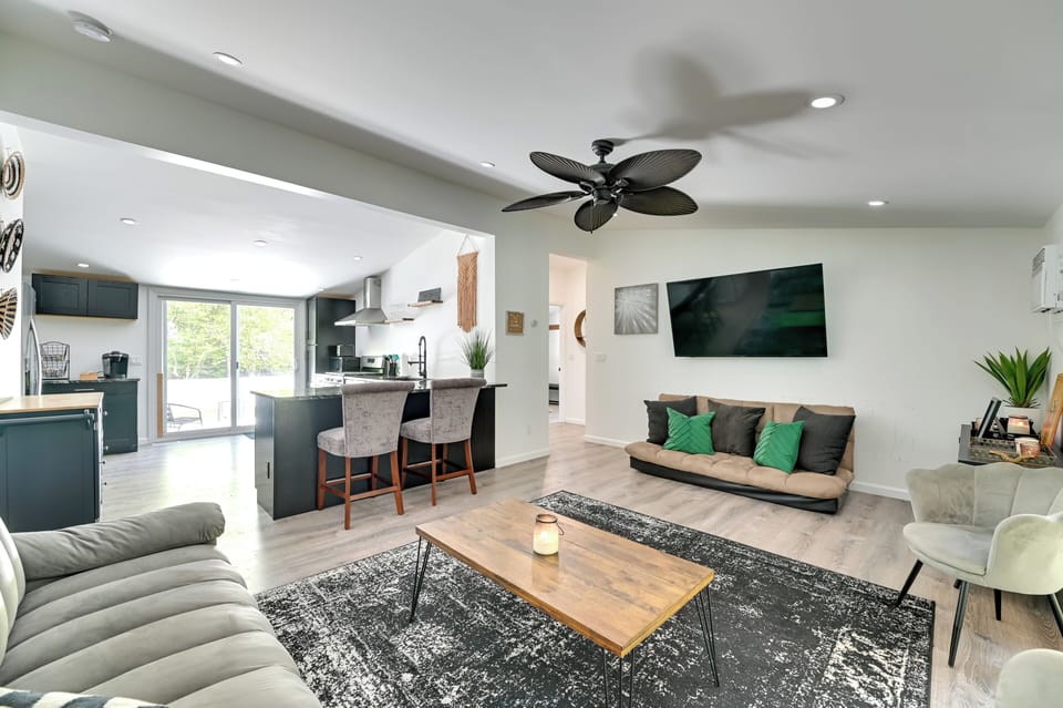 House (2 Bedrooms) | Interior
