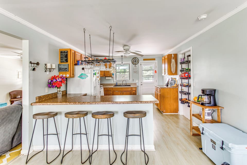 House (2 Bedrooms) | Interior