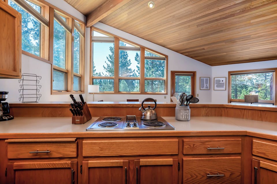 Kitchen - Main Level