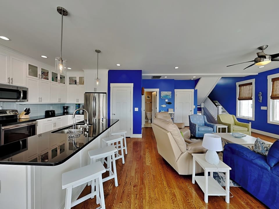 Living Room & Kitchen