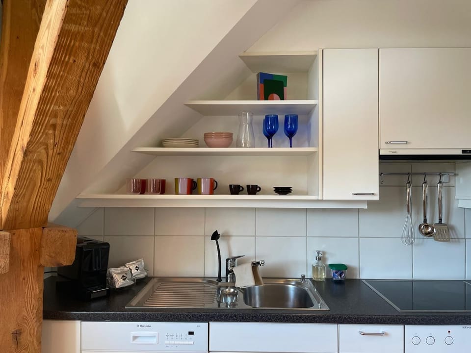 kitchen (2)