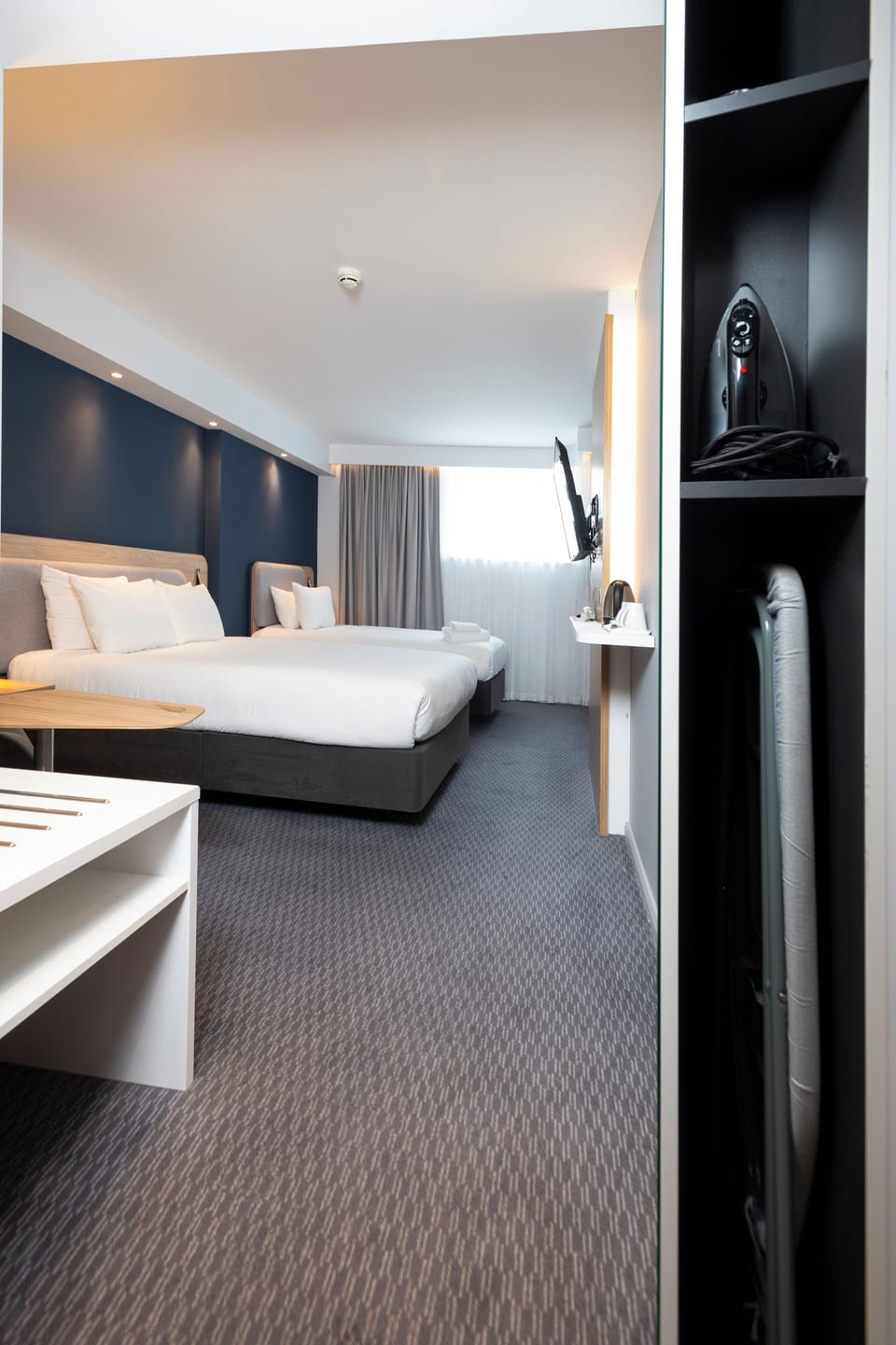 Standard Room, Multiple Beds (Free Hot Breakfast) | Desk, blackout drapes, free cribs/infant beds, free WiFi