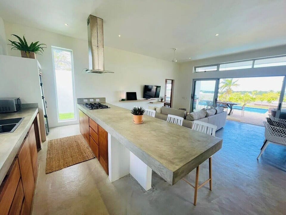 V33b Puerta del Sol  · Cozy Villa surrounded by Nature in all corners (727)