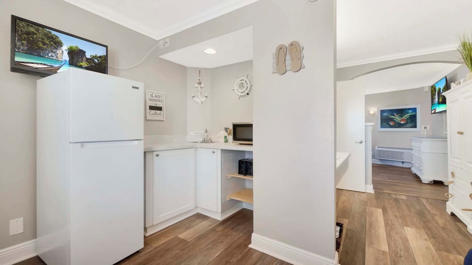 Kitchenette