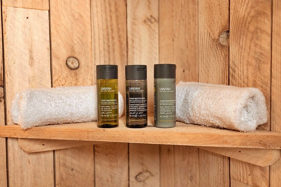 Bathroom amenities